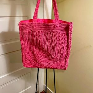 Medium size hot pink tote